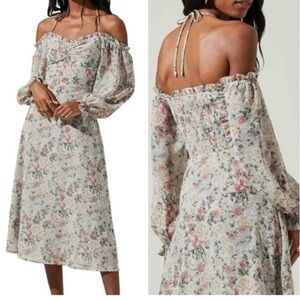 Astr Cream Midi Sundress with Long Bishop Sleeves and Sweetheart Neckline